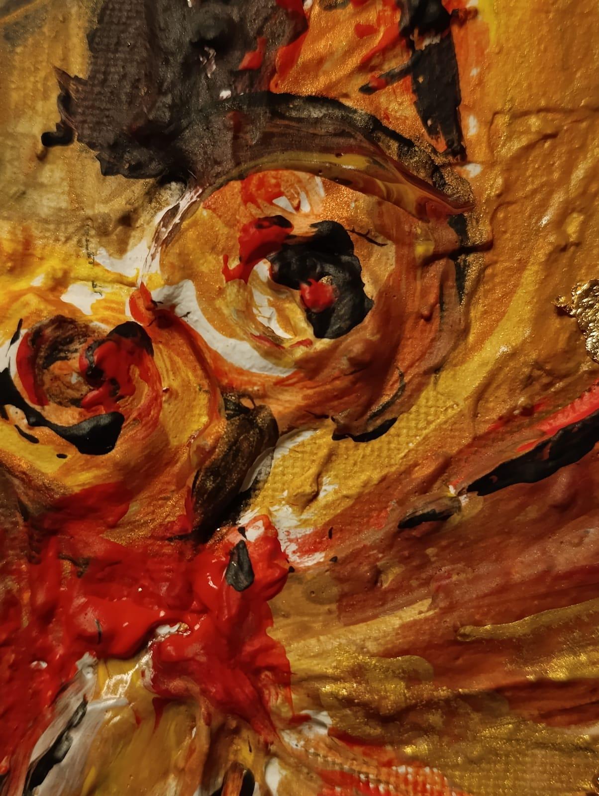 Opera di Valerio Zezur che esplora la materia attraverso l'uso di oro e texture ricche, evocando emozioni profonde.